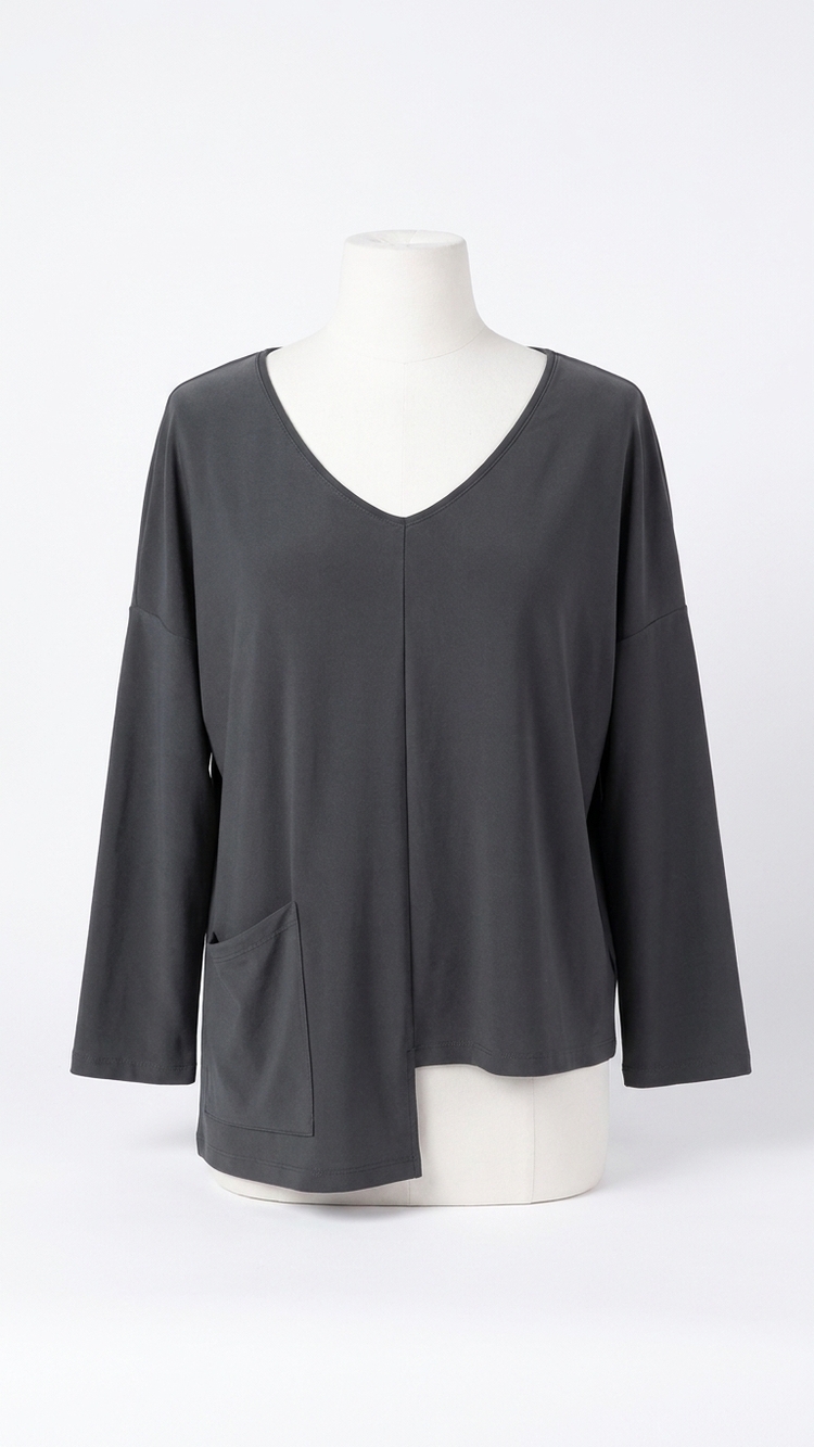 NEW SYMPLI etch v-neck top in graphite